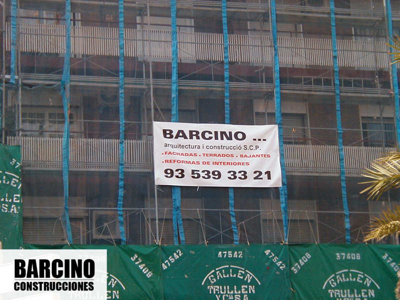 Foto de obra de rehabilitación de fachadas de Barcino Construccipones