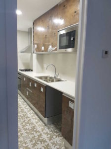 Reforma de Cocina obra terminada moderna y minimalista